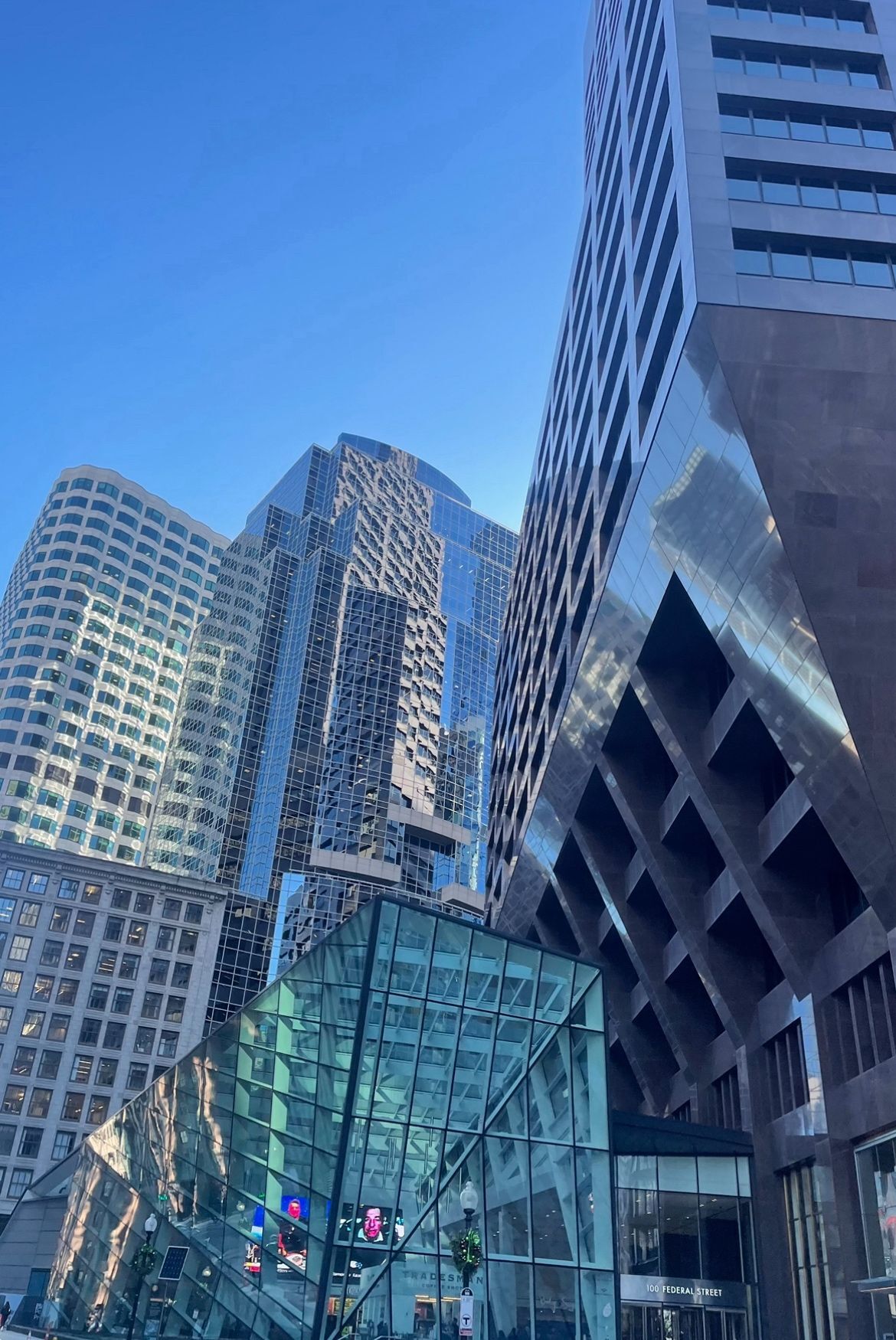 The Valcourt Group Strengthens Service Portfolio with Acquisition of Pureview Building Services, LLC  