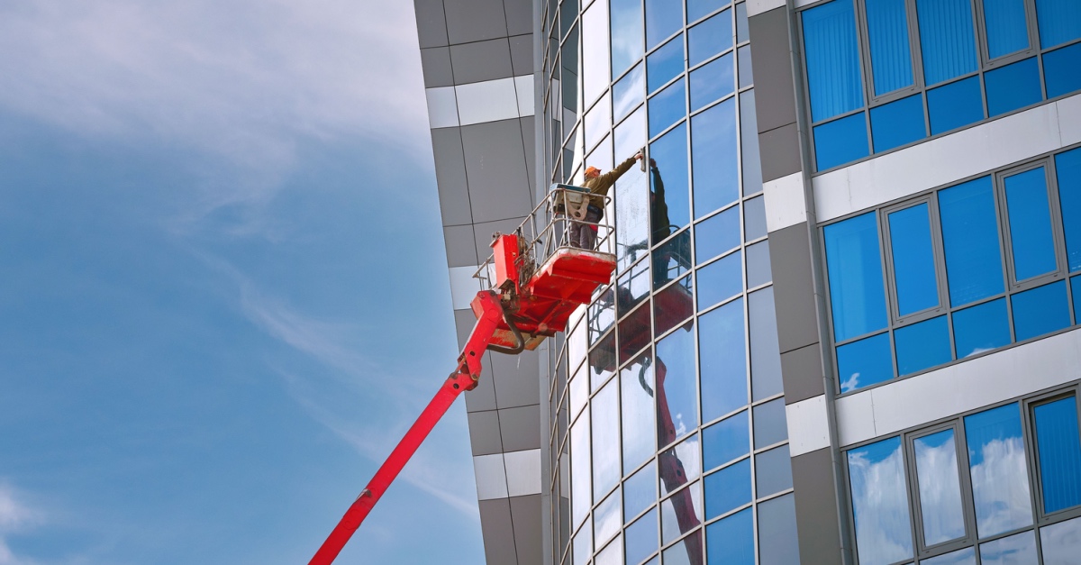 Prioritizing Safety of Building Façade Access and Fall Protection