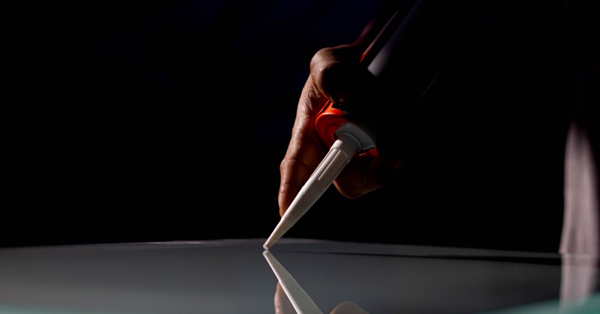 Caulking & Sealing Commercial Buildings: Why It’s Important to Use Expert Services