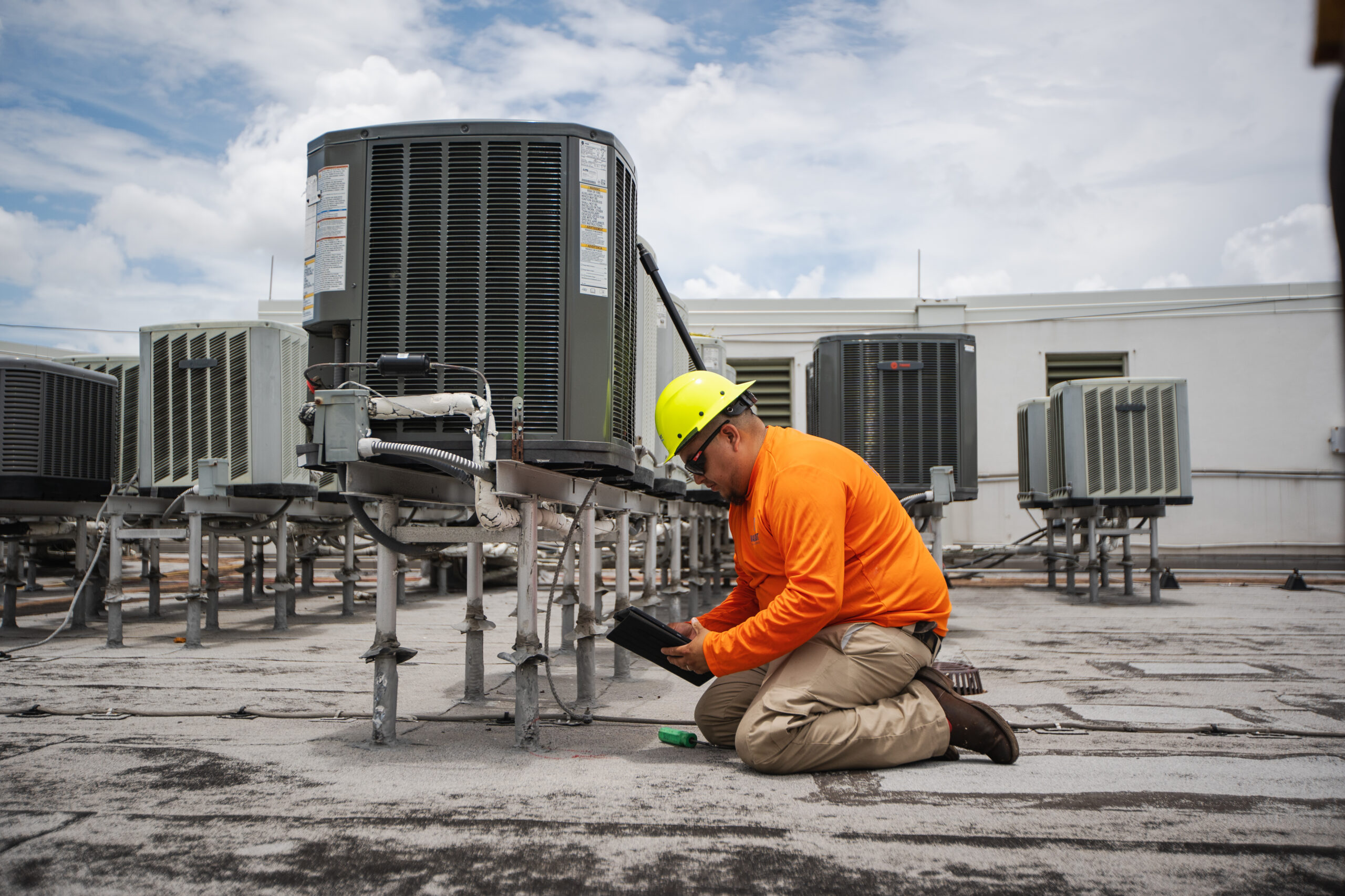 roof repair maintenance service